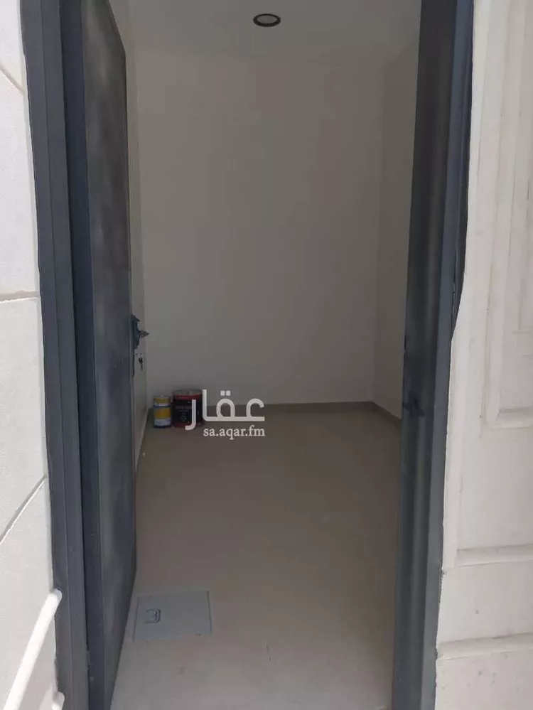 فيلا للبيع في شارع حسن الضمدي, حي المصفاة, مدينة الرياض, منطقة الرياض 11