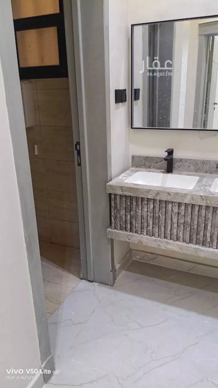 فيلا للبيع في شارع عبدالله الزبيري, حي البرية, مدينة الرياض, منطقة الرياض صورة 2