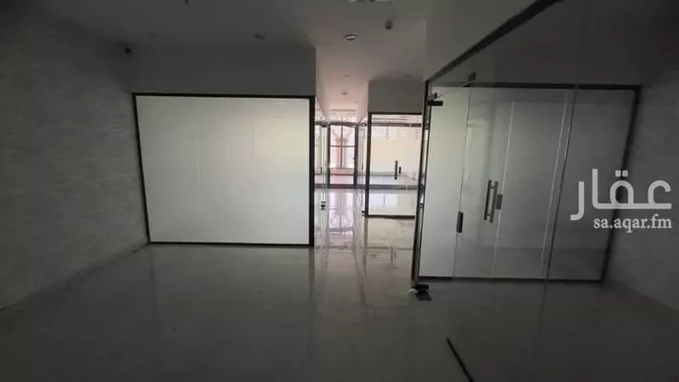 Commercial Office for Rent in Riyadh Al Ghadir صورة 4