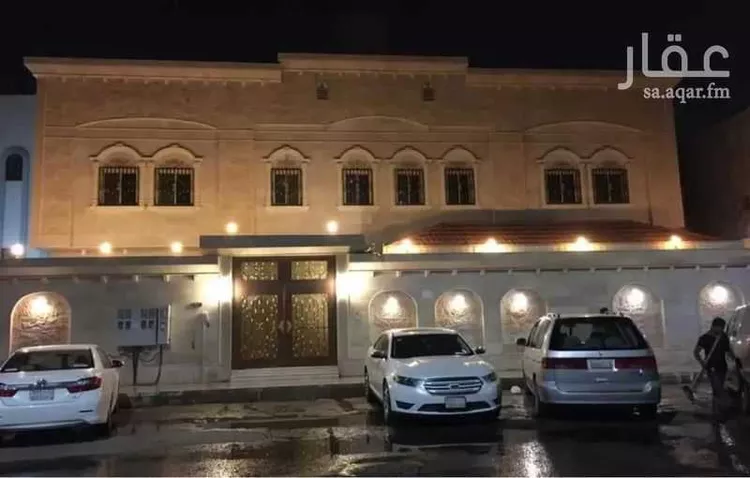 فيلا للبيع في شارع المهاجر ابن عكرمه, حي القصواء, مدينة المدينة المنورة, منطقة المدينة المنورة