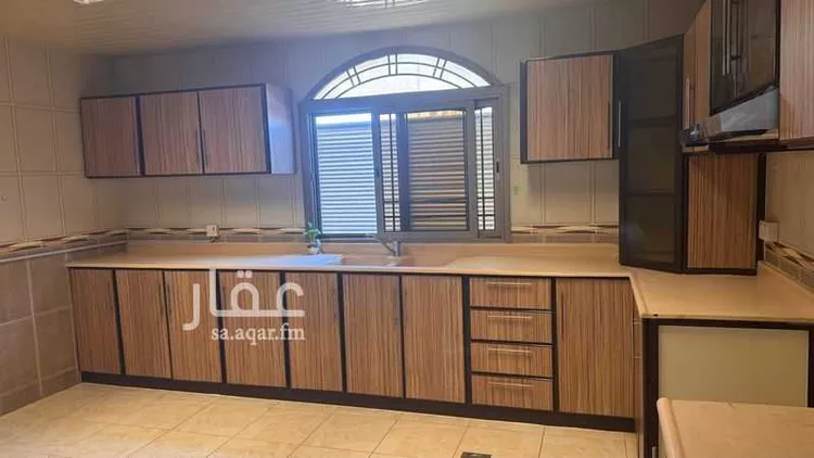 عمارة للإيجار في شارع شداد بن اسيد, حي الحمراء, مدينة الجبيل, المنطقة الشرقية صورة 5