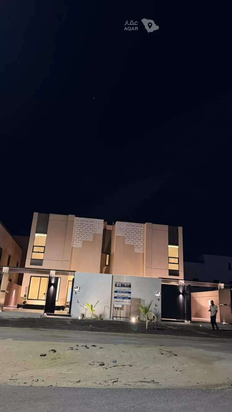 فيلا للبيع في شارع العزيزية 92, حي العزيزية, مدينة الجبيل, المنطقة الشرقية صورة 2