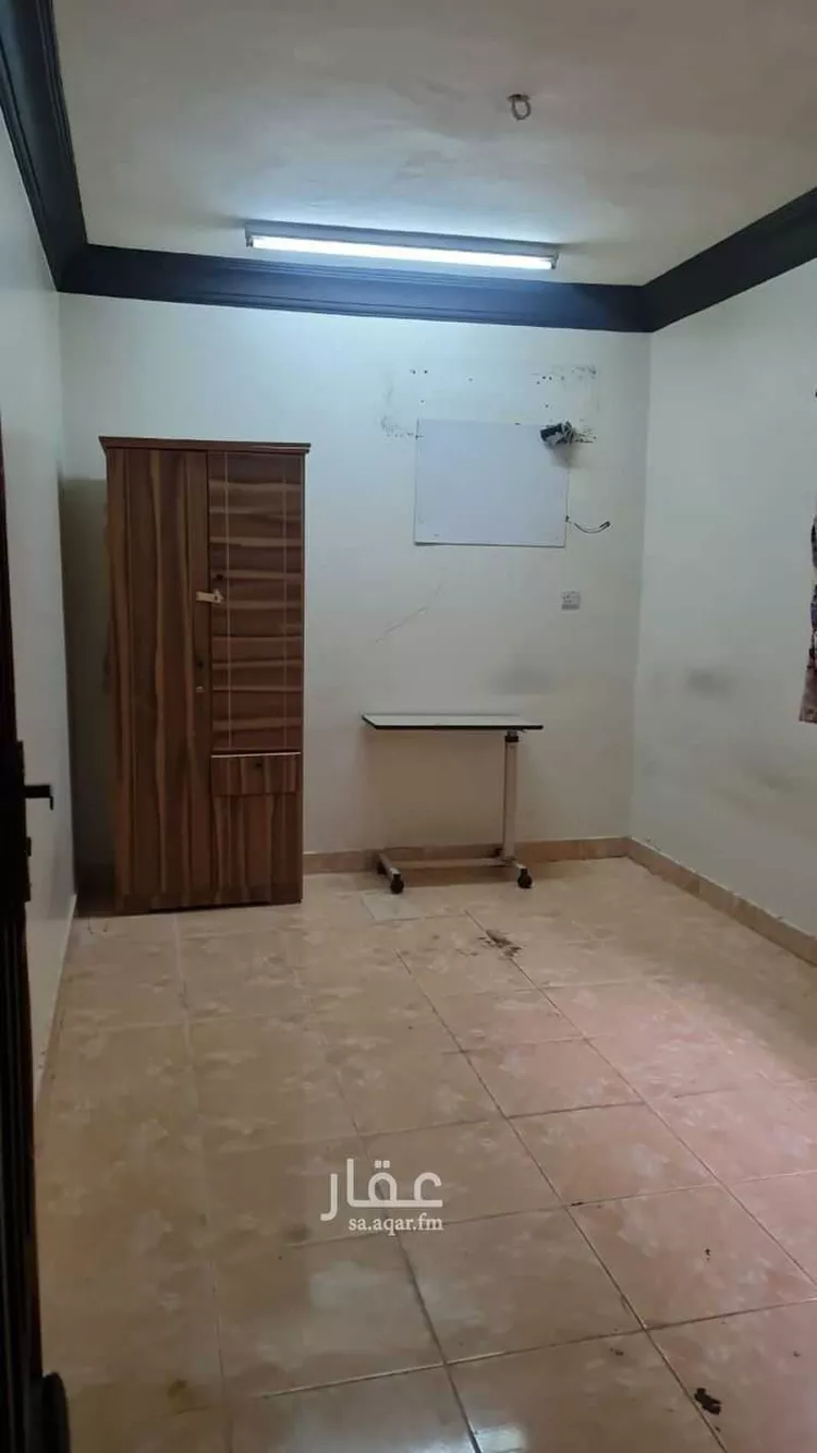 شقة للإيجار في شارع الامير عبدالله ابن عبدالرحمن ، حي ظهرة العودة شرق ، الدرعية ، الدرعية صورة 4