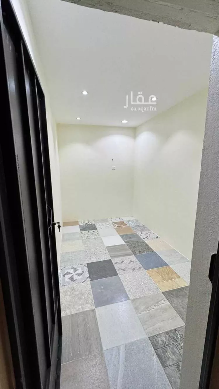 شقة للإيجار في شارع الامير عبدالله ابن عبدالرحمن, حي ظهرة العودة شرق, مدينة الدرعية, منطقة الرياض صورة 5