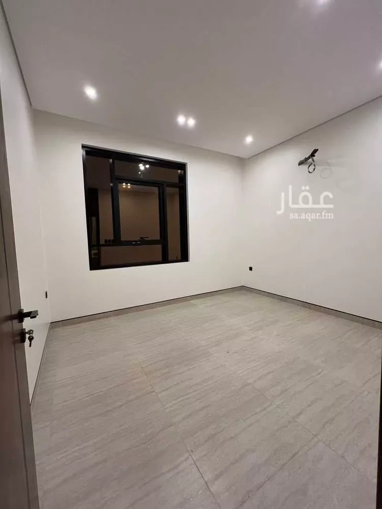 شقة للبيع في شارع خبيب ابن عبدالله ابن الزبير, حي الملك فهد, مدينة المدينة المنورة, منطقة المدينة المنورة 8