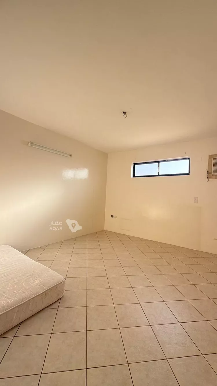 Building for Sale in Medina Al Qaswa 8
