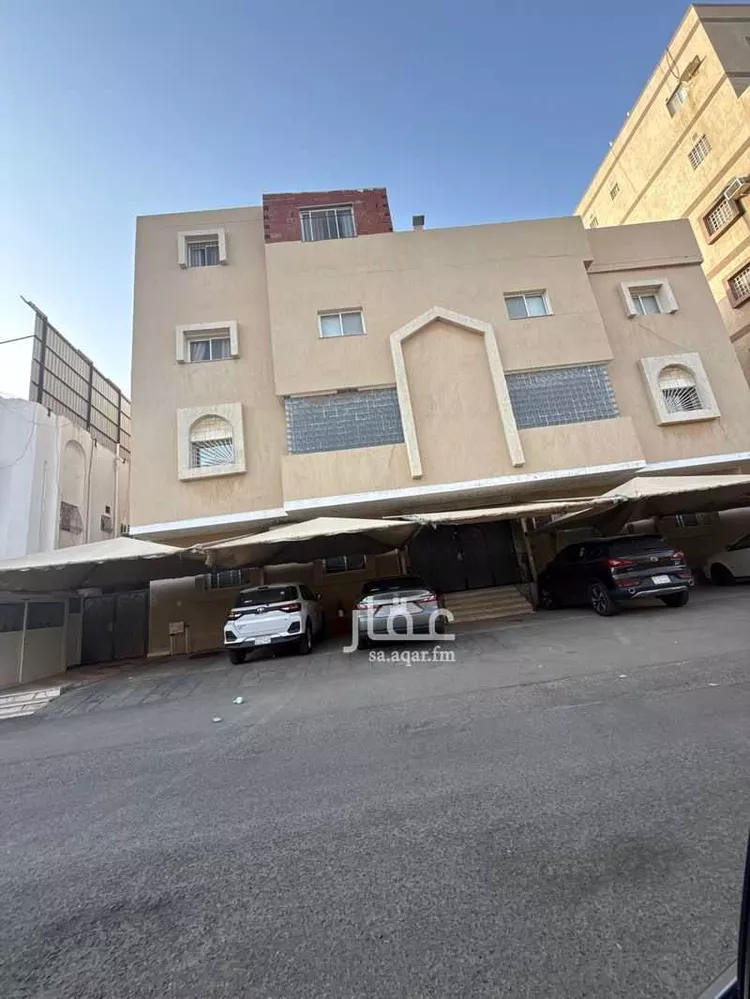 عمارة للبيع في شارع أحمد الهلالي ، حي الربوة ، جدة ، جدة صورة 2
