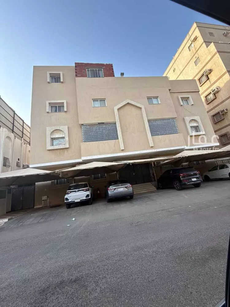 عمارة للبيع في شارع أحمد الهلالي ، حي الربوة ، جدة ، جدة 1 صورة