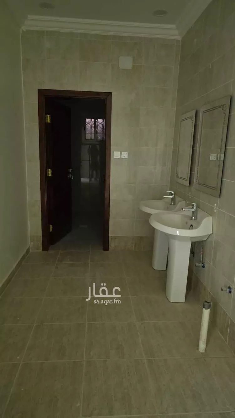 شقة للإيجار في شارع أبو بكر الصديق ، حي ج8 ، قرية الأزاهرة ، بلجرشي صورة 3