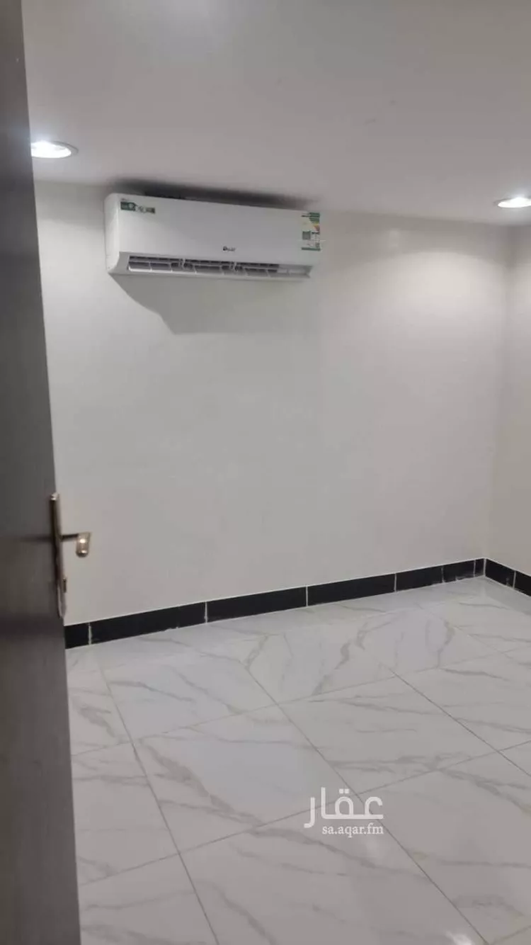 شقة للإيجار في شارع سيبويه, حي الروضة, مدينة الرياض, منطقة الرياض صورة 5