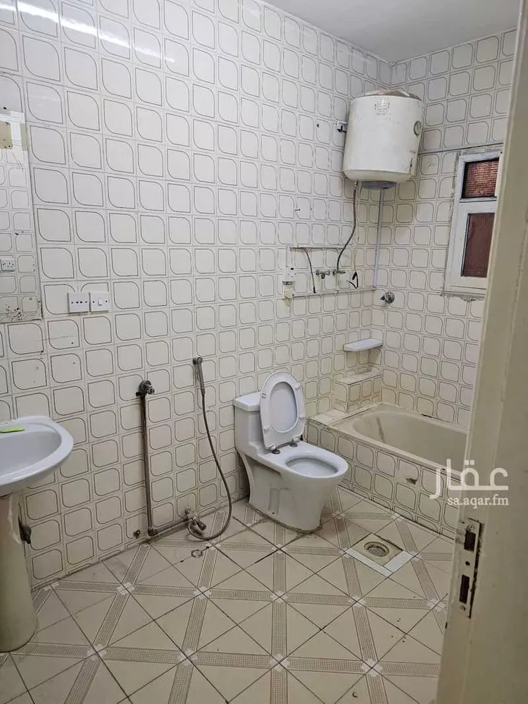 شقة للإيجار في شارع ابن شاهين, حي الروضة, مدينة الرياض, منطقة الرياض صورة 2