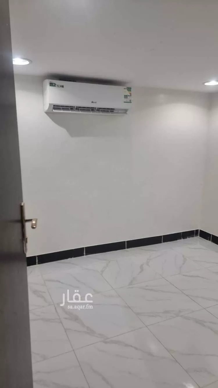 شقة للإيجار في شارع سيبويه, حي الروضة, مدينة الرياض, منطقة الرياض صورة 4