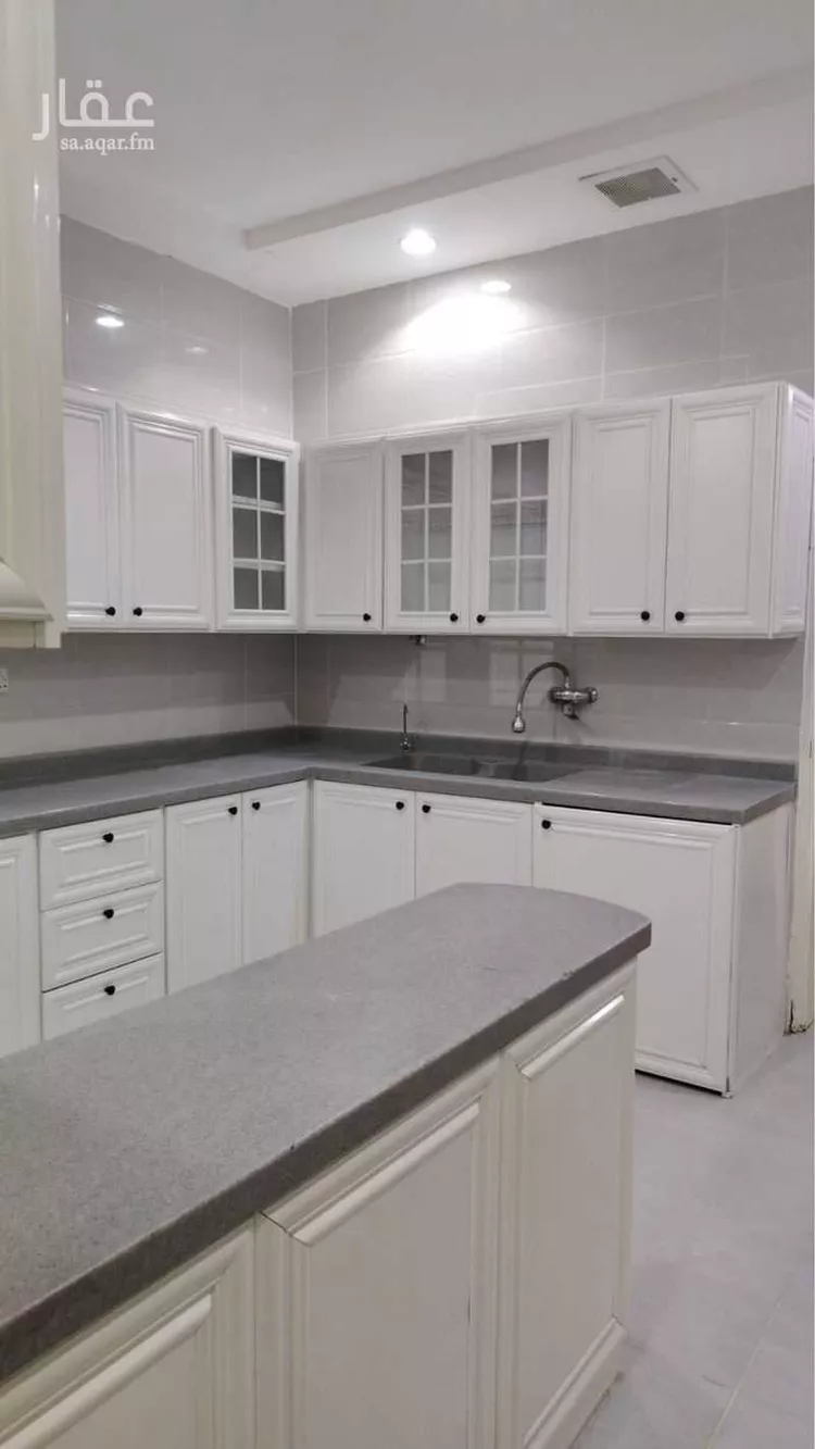 فيلا للإيجار في شارع عبدالقادر شمس, حي العوالي, مدينة الرياض, منطقة الرياض صورة 4