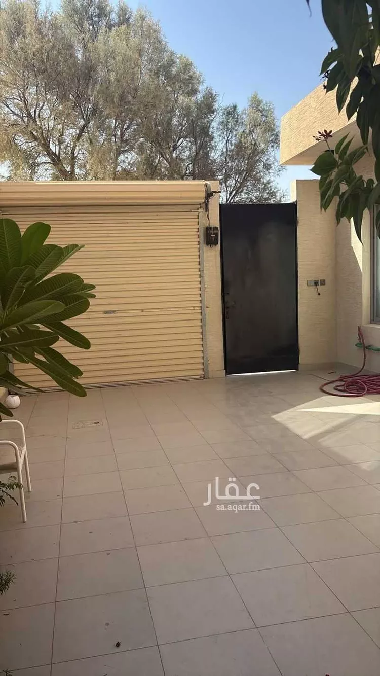 فيلا للبيع في شارع ابن يوسف الأملي ، حي القاع البارد ، بريدة ، بريدة صورة 4