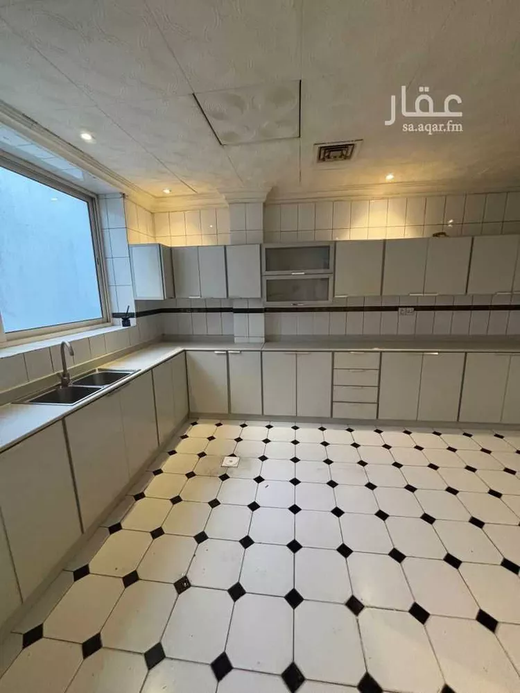 فيلا للإيجار في شارع عبدالحميد الكاتب, حي السليمانية, مدينة الرياض, منطقة الرياض صورة 4