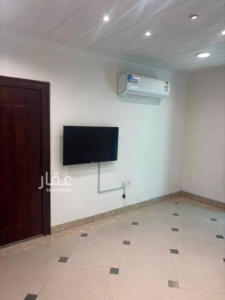 مكتب تجاري للإيجار في شارع العروبه, حي الورود, مدينة الرياض, منطقة الرياض صورة 4