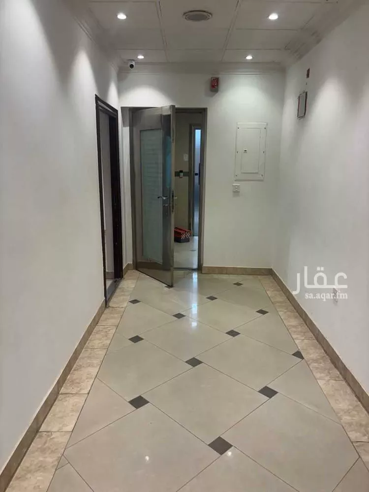 مكتب تجاري للإيجار في شارع العروبه, حي الورود, مدينة الرياض, منطقة الرياض صورة 3