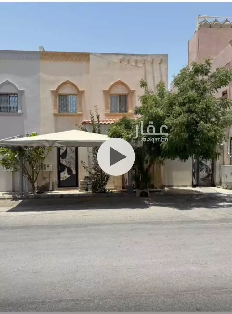 فيلا للبيع في شارع ايفع ابن الشامي, حي طيبة, مدينة الدمام, المنطقة الشرقية