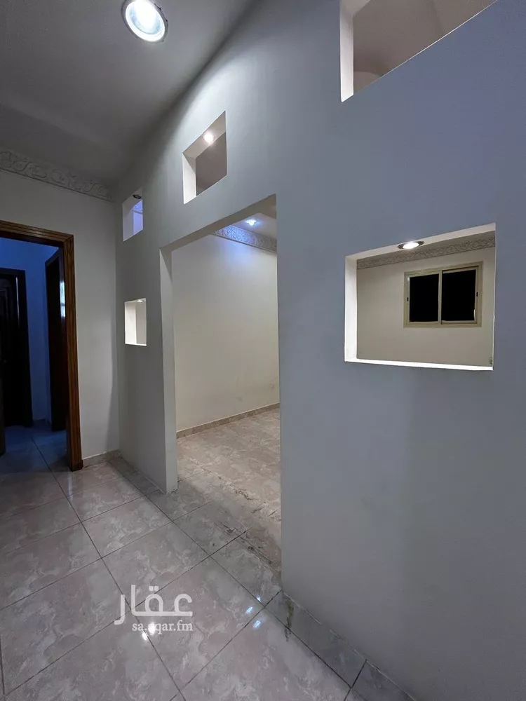 شقة للإيجار في شارع عبدالله بن قيس, حي إشبيلية, مدينة الرياض, منطقة الرياض