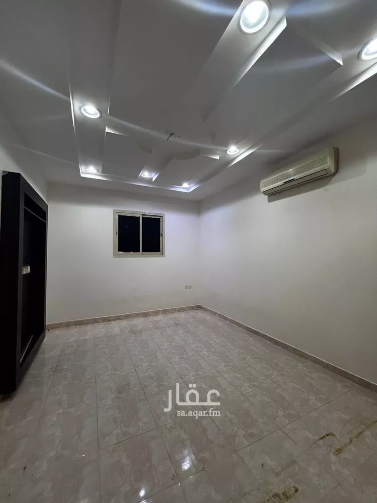 شقة للإيجار في شارع عبدالله بن قيس, حي إشبيلية, مدينة الرياض, منطقة الرياض صورة 2