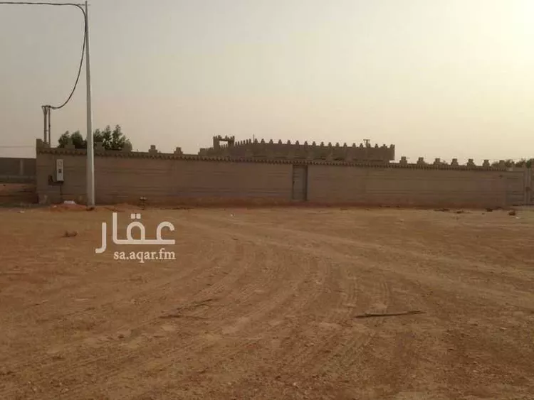 Farm for Sale in Al Muzahimiyah Al GhatGhat