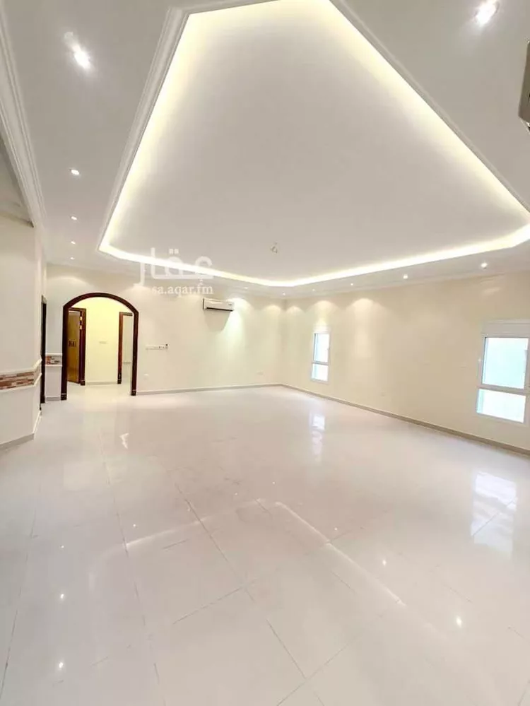 فيلا للبيع في شارع عبدالله بن المهاجر, حي البساتين, مدينة جدة, منطقة مكة المكرمة صورة 5