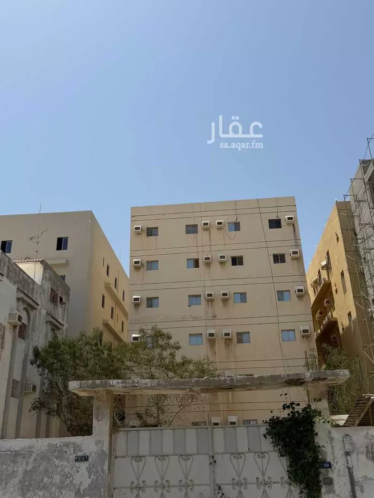 أرض للبيع في شارع سليمان قابل, حي الصفاء, مدينة جدة, منطقة مكة المكرمة 1 صورة
