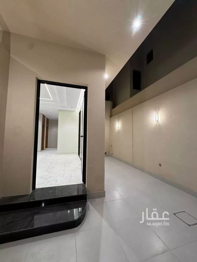 دور للبيع في شارع أحمد بن علي الأبار, حي العارض, مدينة الرياض, منطقة الرياض صورة 4
