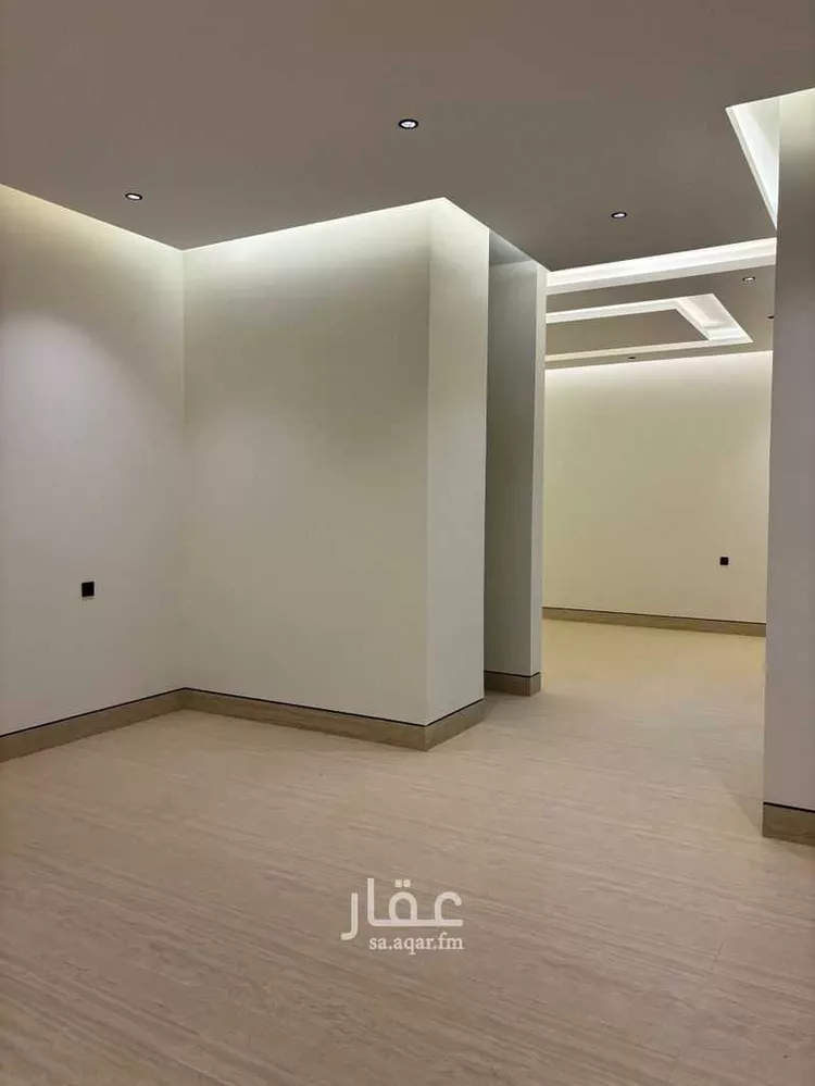 فيلا للبيع في شارع لطف بن سعد السميني, حي المهدية, مدينة الرياض, منطقة الرياض صورة 5