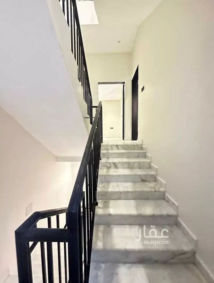 Floor for Sale in Riyadh Al Hazm
