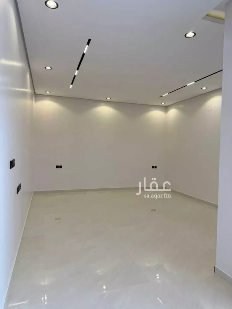 فيلا للبيع في شارع الوادي الفارع, حي الجنادرية, مدينة الرياض, منطقة الرياض صورة 3