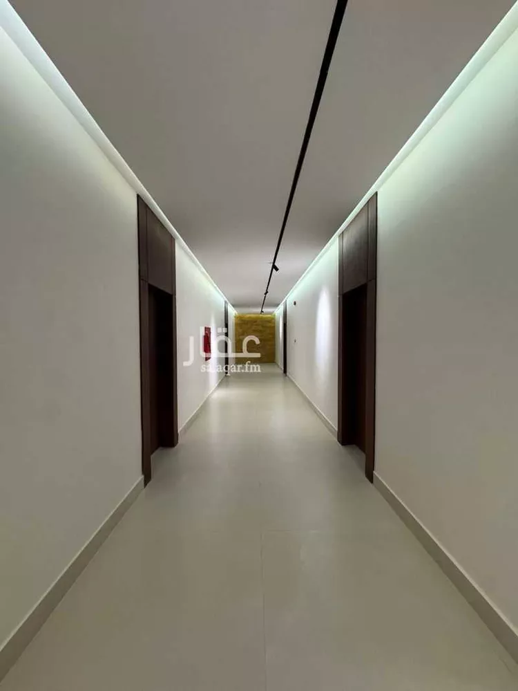 عمارة للإيجار في شارع الامير فيصل بن بندر بن عبدالعزيز, حي النرجس, مدينة الرياض, منطقة الرياض صورة 2