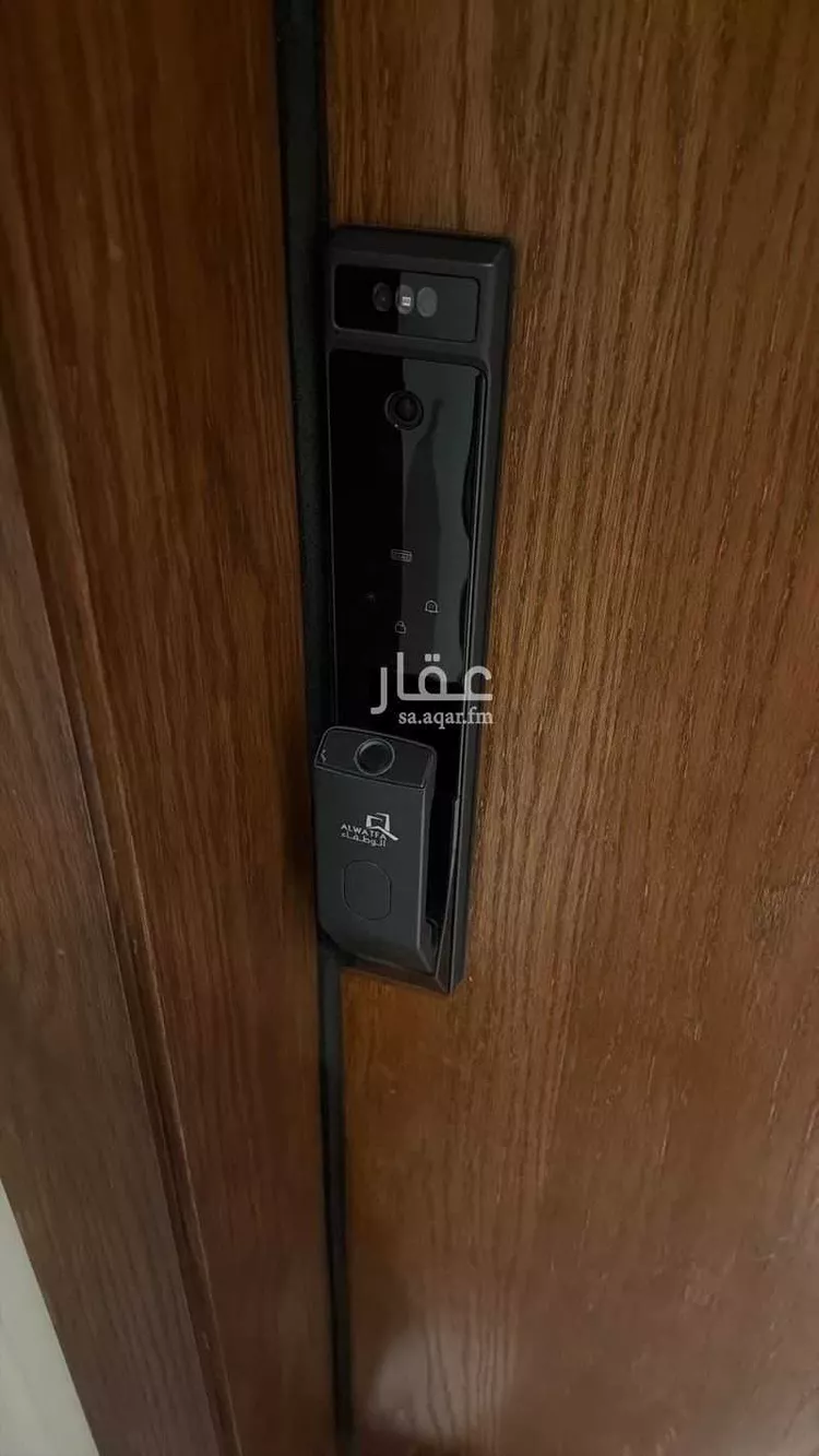 شقة للإيجار في شارع سفيان بن النضر, حي الحمراء, مدينة الخبر, المنطقة الشرقية 6