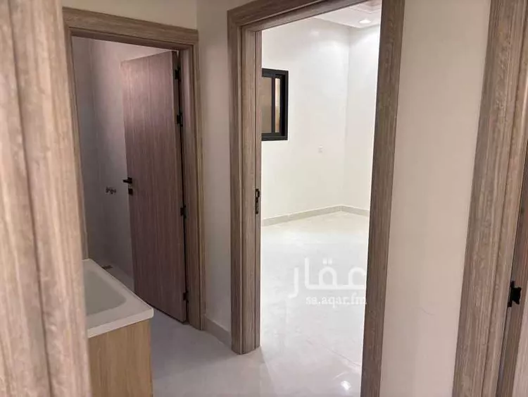 Floor for Rent in Riyadh Dhahrat Namar
