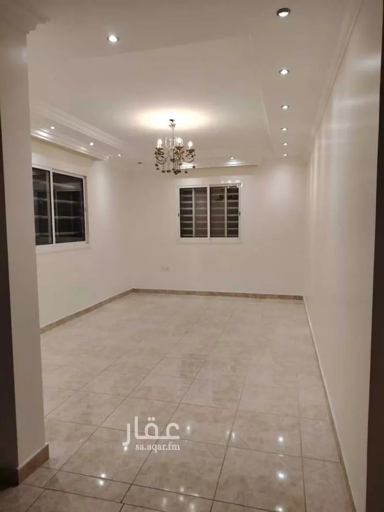 فيلا للإيجار في شارع عبدالرحمن بن هرمز, حي العارض, مدينة الرياض, منطقة الرياض صورة 5