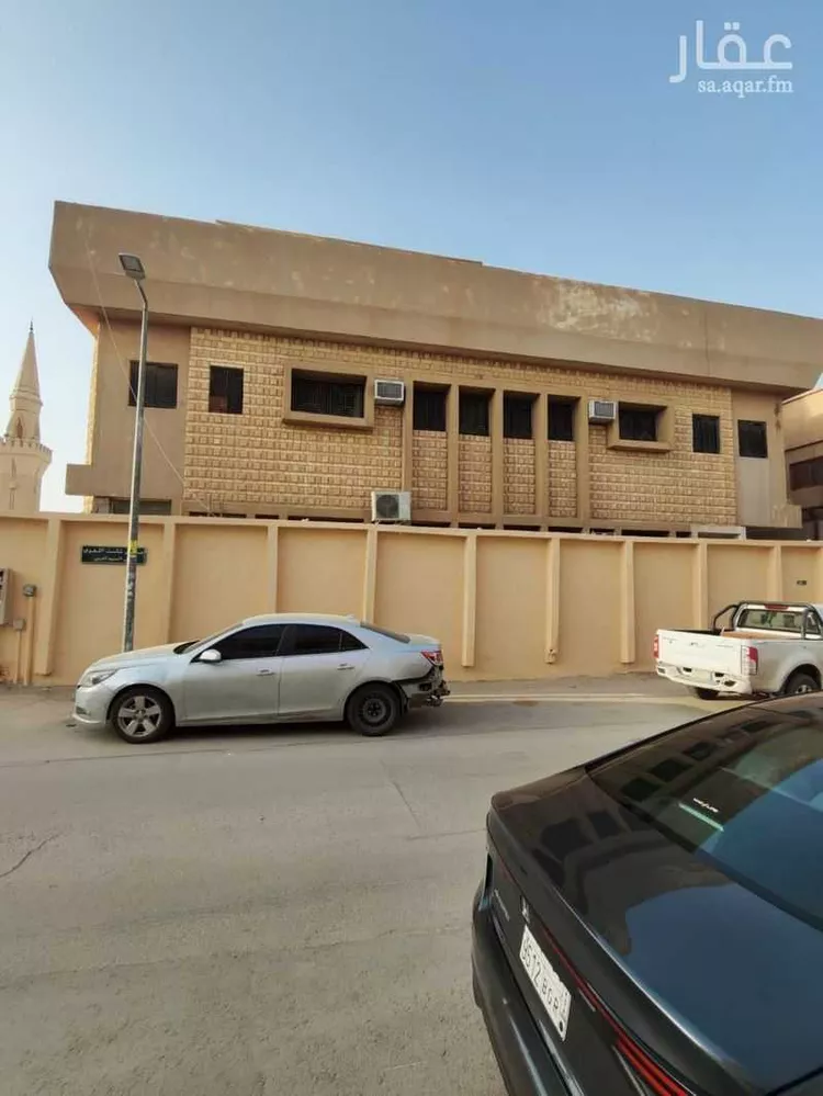 فيلا للبيع في شارع ثابت اللغوي, حي النسيم الغربي, مدينة الرياض, منطقة الرياض صورة 2