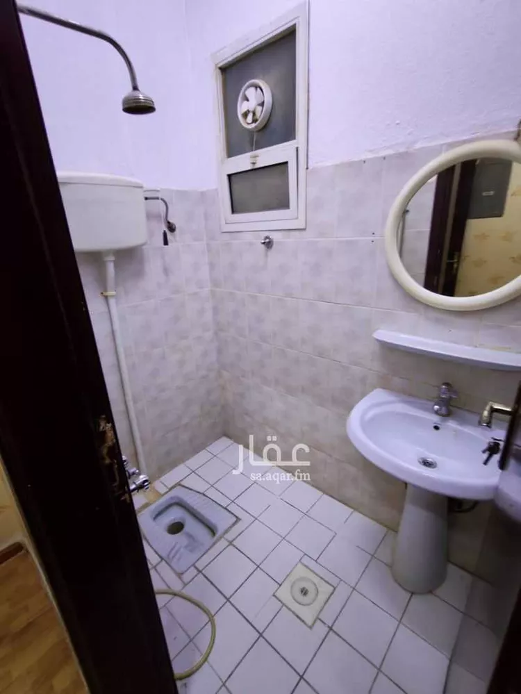 عمارة للإيجار في شارع حسان بن ثابت, حي النسيم الشرقي, مدينة الرياض, منطقة الرياض صورة 3