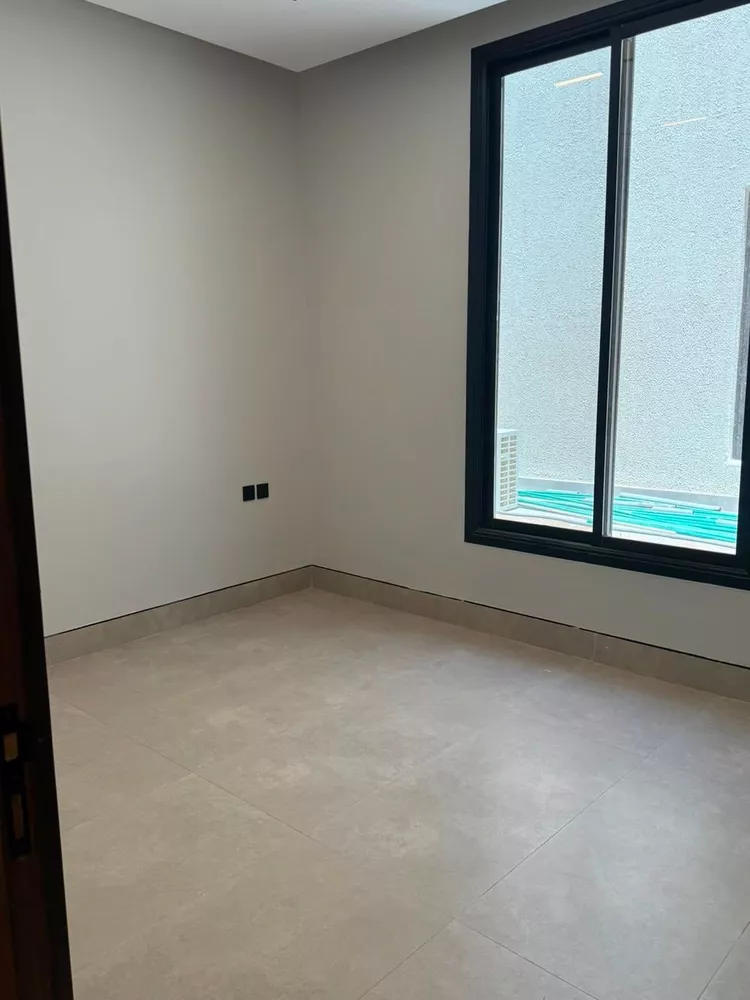 دور للبيع في شارع الزبيرة, حي العقيق, مدينة الرياض, منطقة الرياض 7