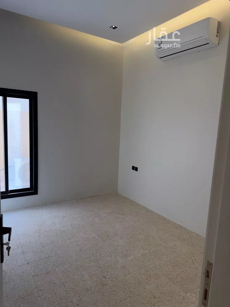 دور للبيع في شارع عبدالسلام الساسي, حي العارض, مدينة الرياض, منطقة الرياض صورة 5