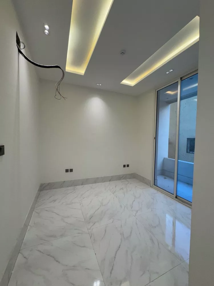 شقة للبيع في شارع طيبة, حي ظهرة لبن, مدينة الرياض, منطقة الرياض 8