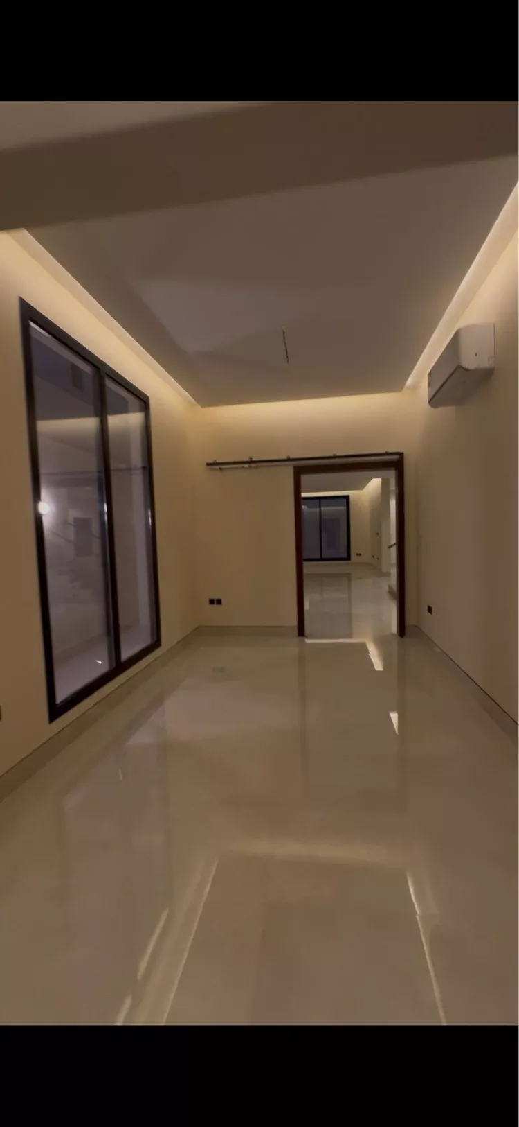 فيلا للبيع في شارع الحميدي بن مطرف, حي القيروان, مدينة الرياض, منطقة الرياض صورة 2