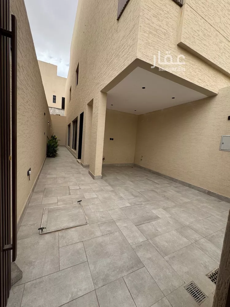Floor for Sale in Riyadh Al Arid صورة 5