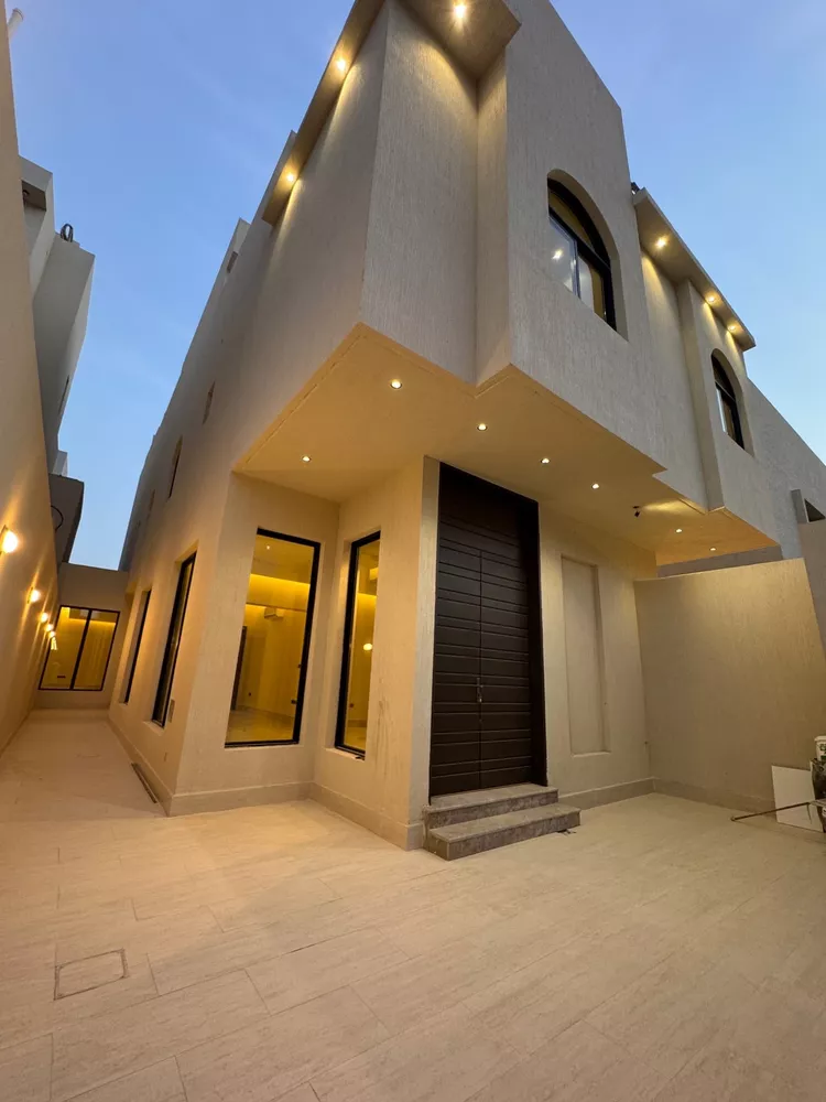 Villa for Sale in Riyadh Al Qirawan 7