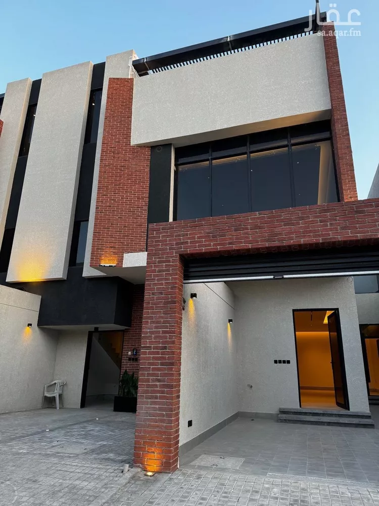 دور للبيع في شارع محمد بن فقيه, حي العارض, مدينة الرياض, منطقة الرياض صورة 2