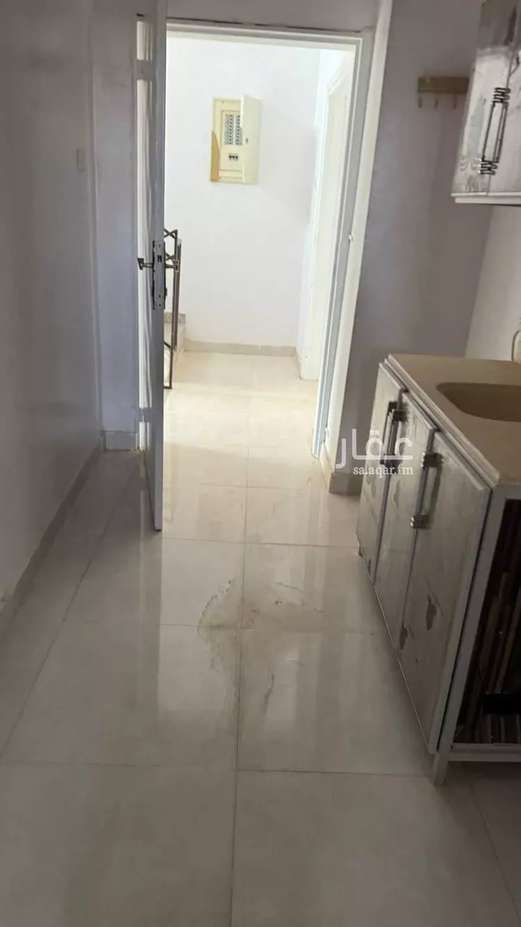 شقة للإيجار في شارع ثابت بن النعمان ، حي الاشرفية ، عنيزة ، عنيزة صورة 3