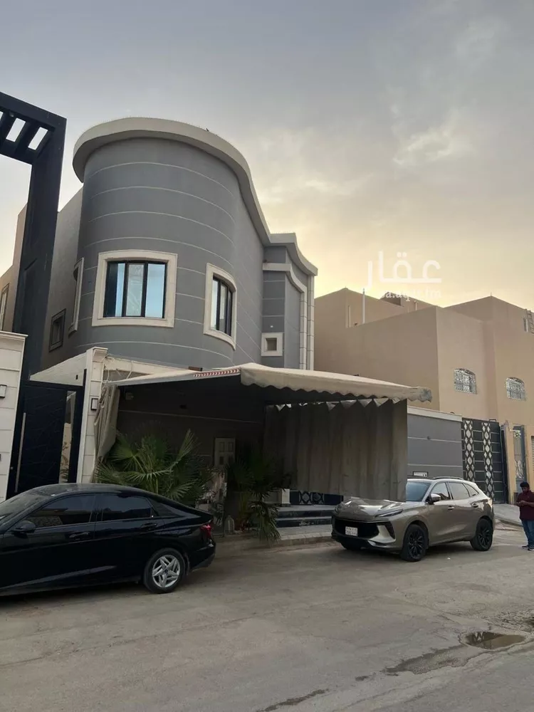 فيلا للبيع في شارع أبي الحسين الرضي, حي العارض, مدينة الرياض, منطقة الرياض صورة 3