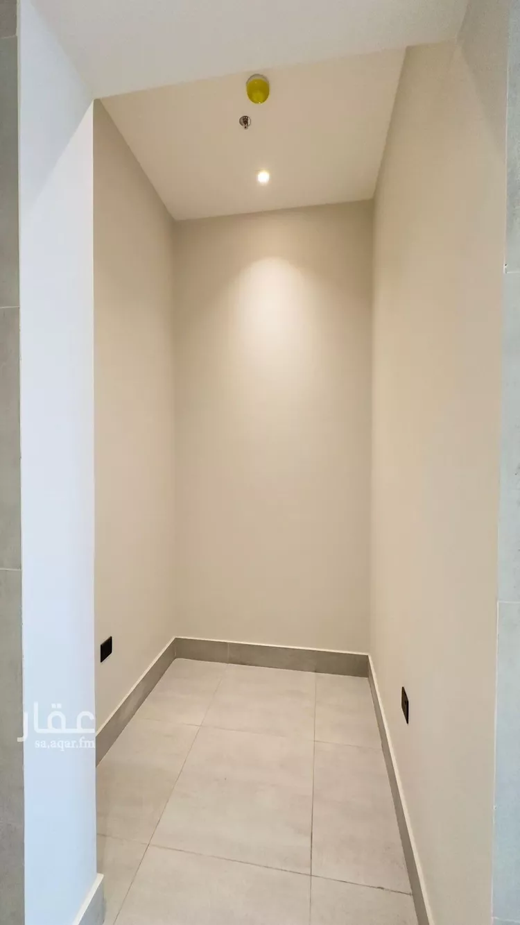 Apartment for Sale in Riyadh Al Arid 6