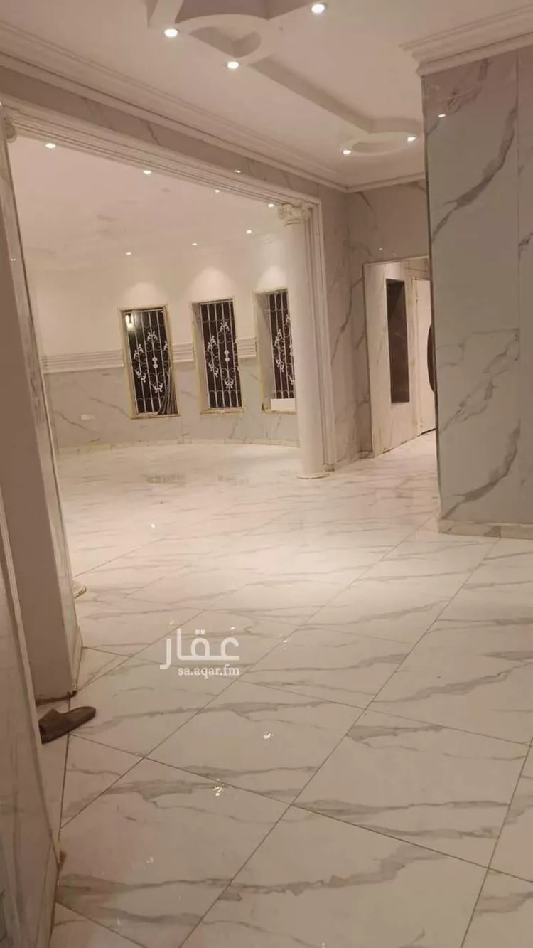فيلا للإيجار في شارع الحريق, حي الملقا, مدينة الرياض, منطقة الرياض صورة 3