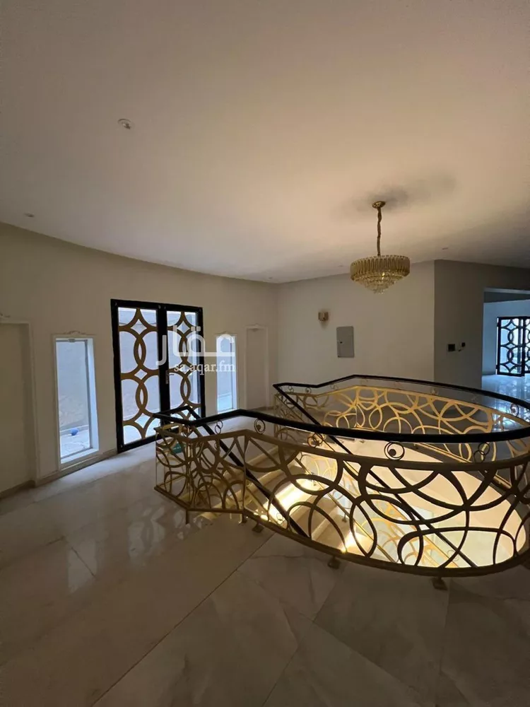 فيلا للبيع في شارع أبي الحسين الرضي, حي العارض, مدينة الرياض, منطقة الرياض