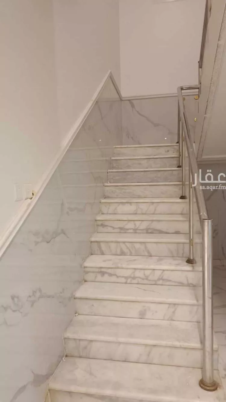 فيلا للإيجار في شارع الحريق, حي الملقا, مدينة الرياض, منطقة الرياض